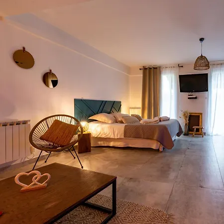 Appartement And 21 Dijon