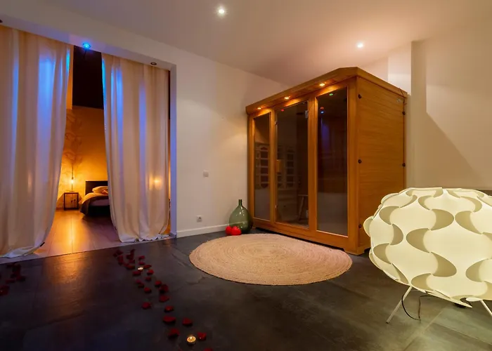 And 21 Apartment Dijon